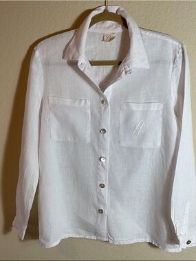 L&S Pale Pink Lithuanian Linen Blouse w/Monogram on pocket. Either W or U. Small
